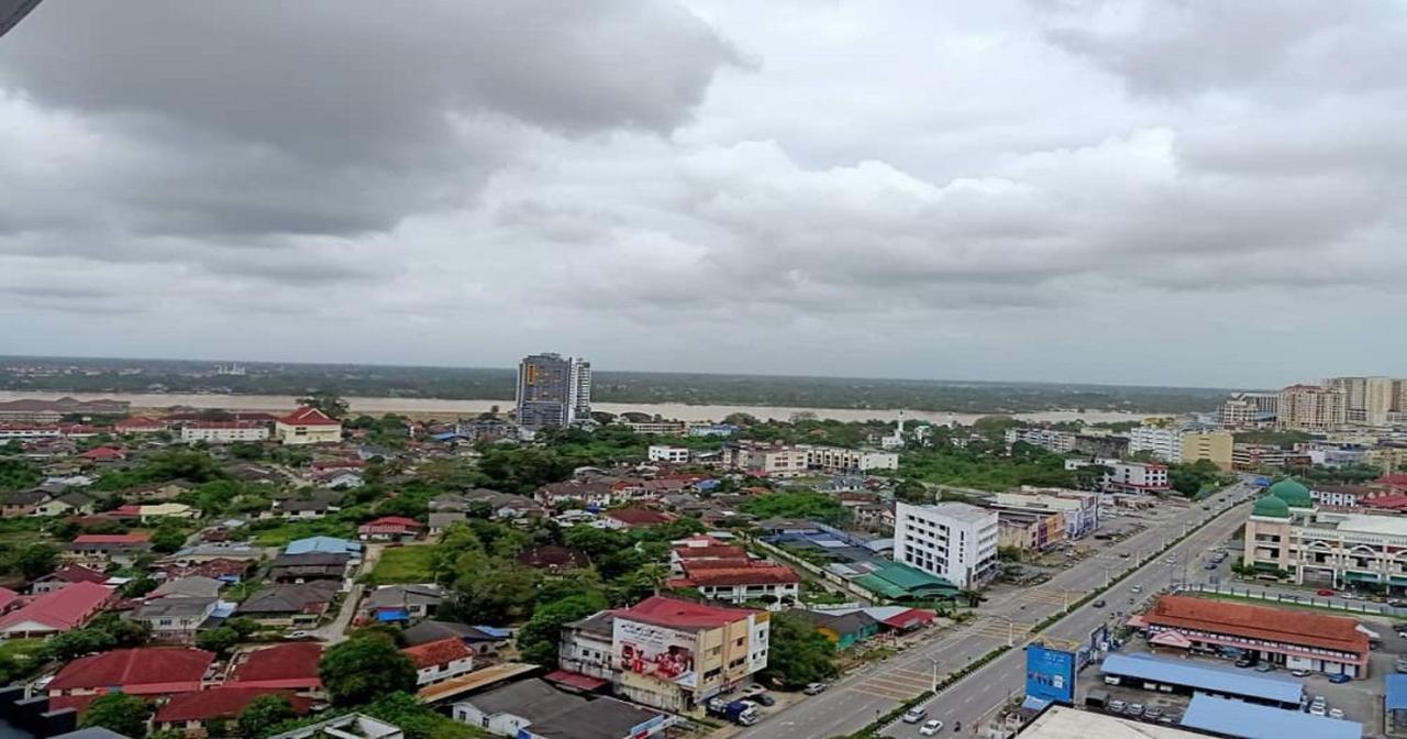 Pangsapuri 69 m² dengan 2 bilik tidur dan 1 bilik mandi peribadi di Pusat Kota Bahru Luaran gambar