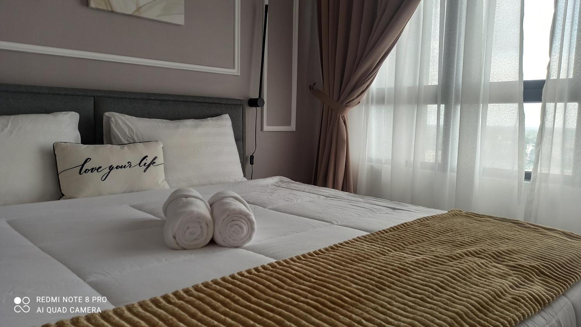 Pangsapuri 69 m² dengan 2 bilik tidur dan 1 bilik mandi peribadi di Pusat Kota Bahru Luaran gambar